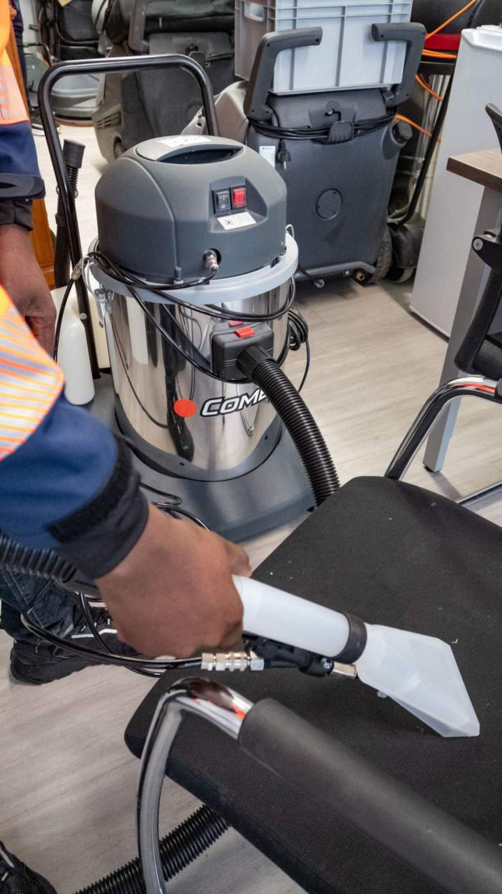 Nos solutions d’équipements pour le nettoyage à Étampes